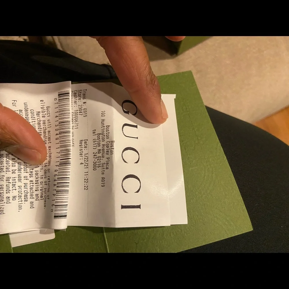 Gucci Black Leather Belt - Picture 6 of 6